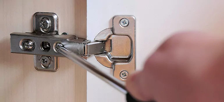 Creaky Door Hinges Fix in Gravenhurst, ON
