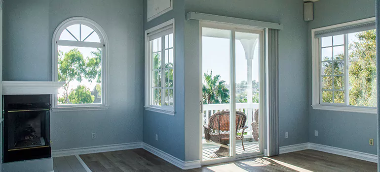 Tempered Glass Sliding Door inGravenhurst, ON