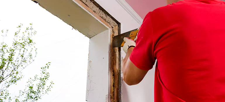 Residential Accordion Door Repair in Gravenhurst, ON