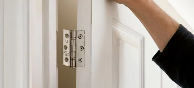 Bathroom Stall Door Hinge Repair in Gravenhurst, ON