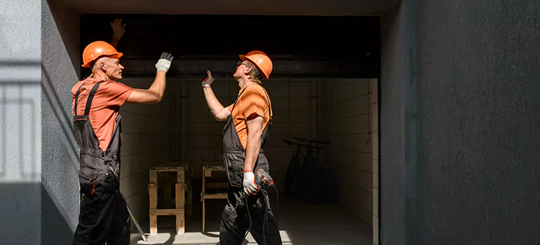 Garage Door Replacement in Gravenhurst, ON
