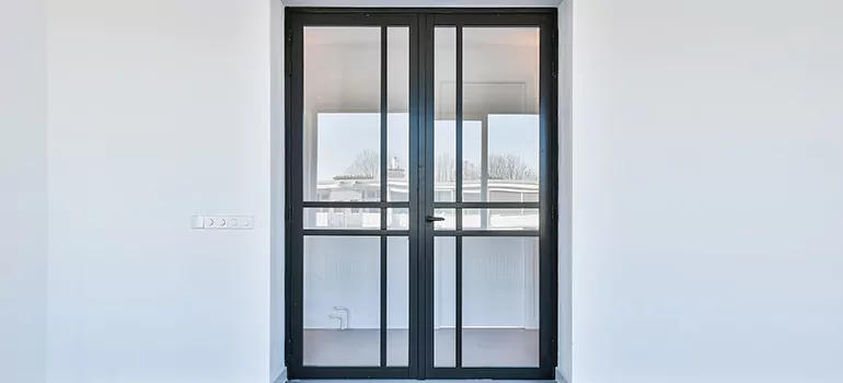 Storm Door Installation & Replacement in Gravenhurst, ON